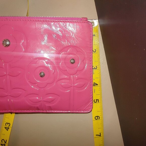 Brighton Wristlet Pink Set Patent Leather Embossed Floral Stud Accents Pad Pen - Picture 4 of 9